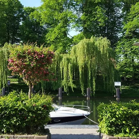 Апартаменты Eldenhof Плау-ам-Зее